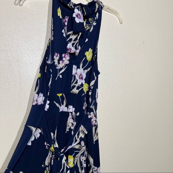New York & company long dress floral size M - Picture 10 of 13